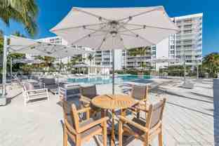 613 Ocean Dr #8C - Photo 1 of 1