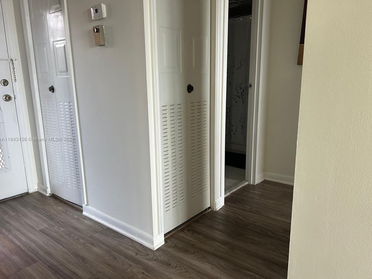 2851 Somerset Dr #307 - Photo 5 of 22