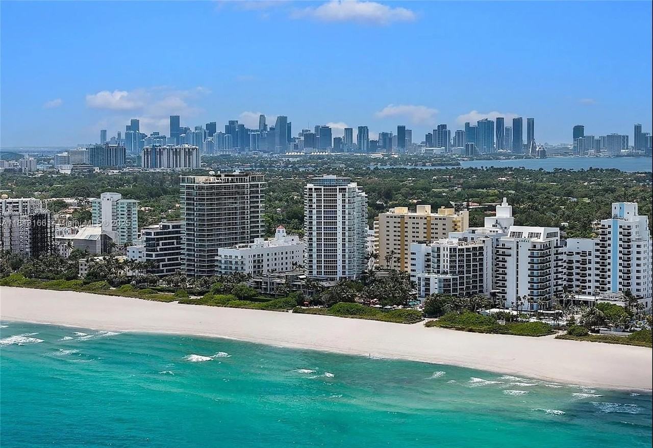 3801 Collins Ave #1105 - Photo 6 of 45