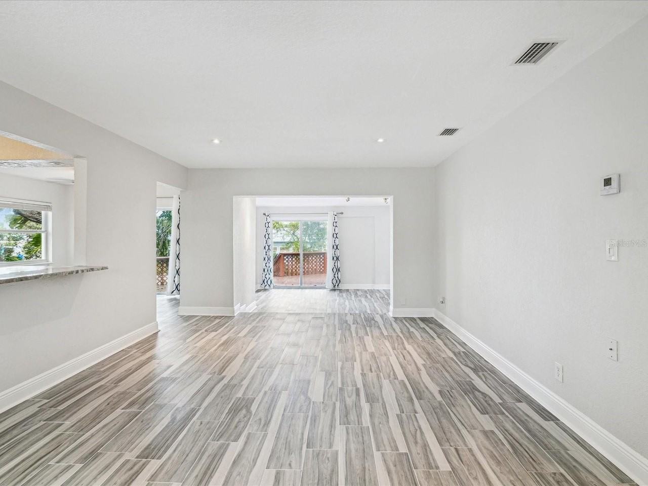 8399 42nd Ave N - Photo 6 of 50