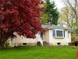 featured image of 28 Barnett Rd E