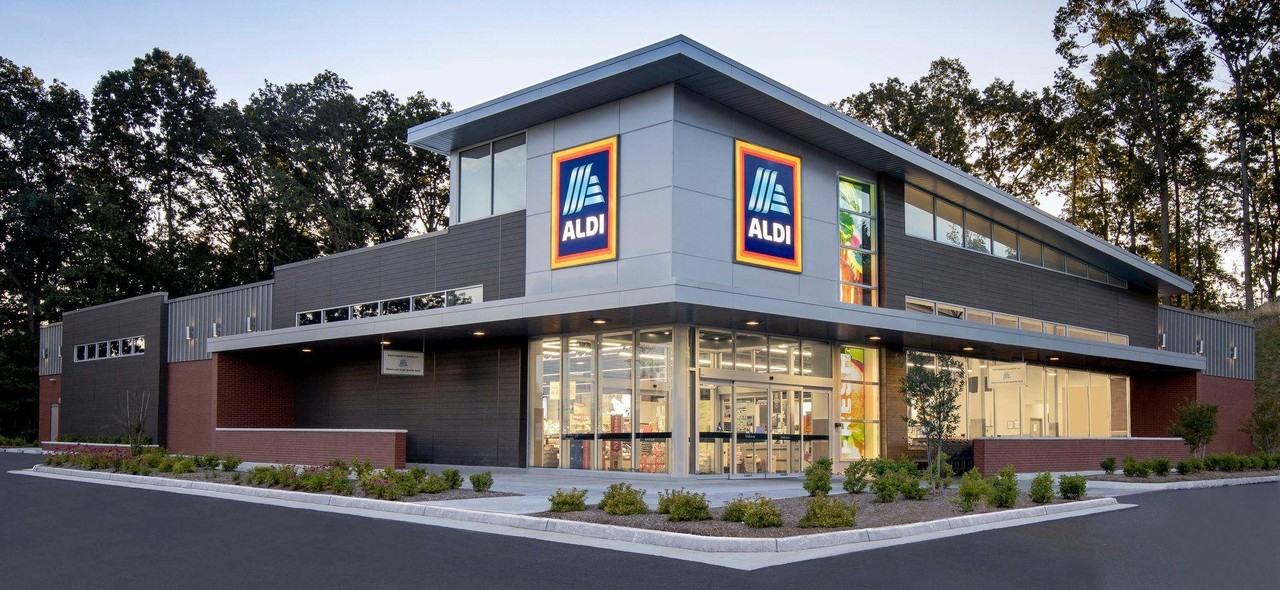 Bengal Court - Photo 4 of 14