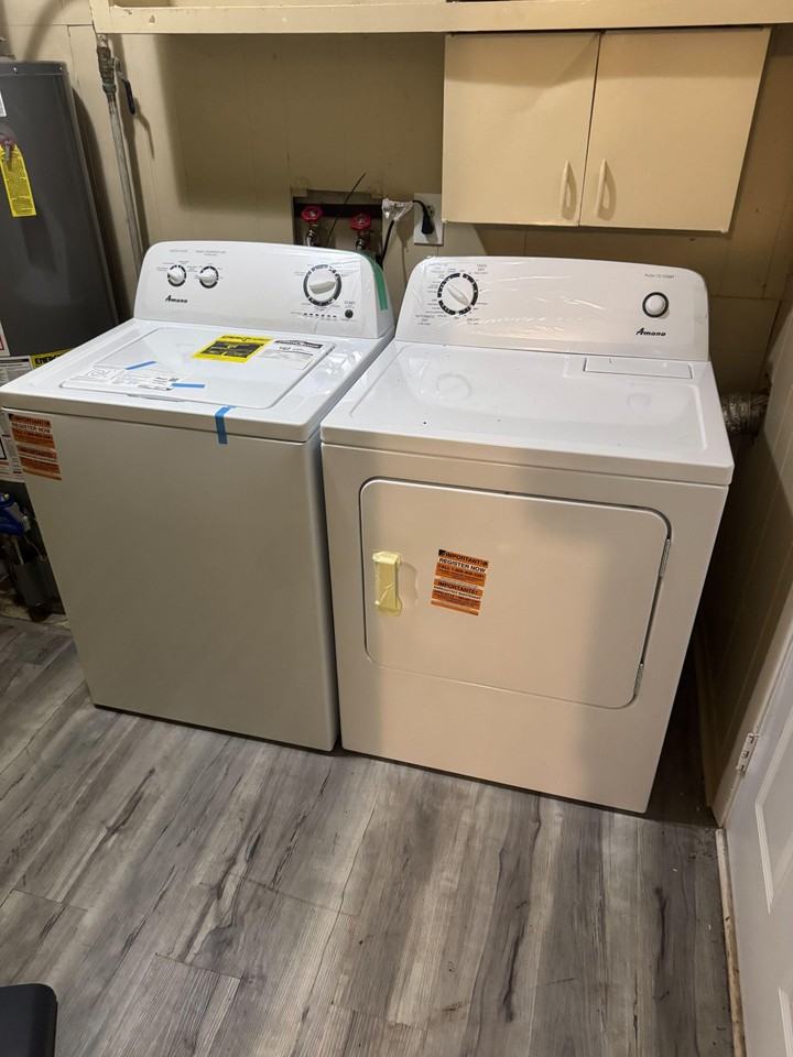 North Berwick Avenue - Photo 3 of 4