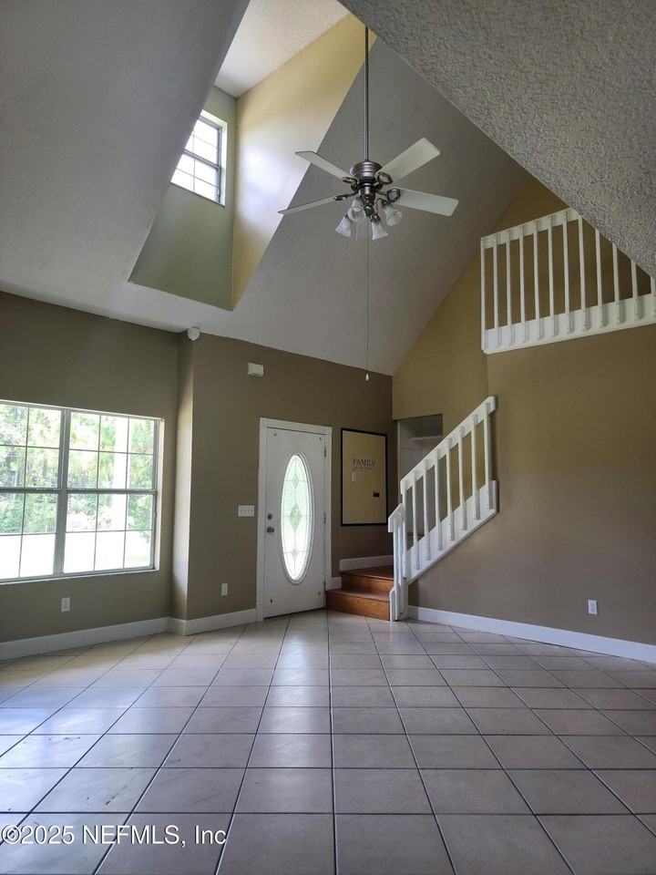 3794 Ron Rd - Photo 3 of 34