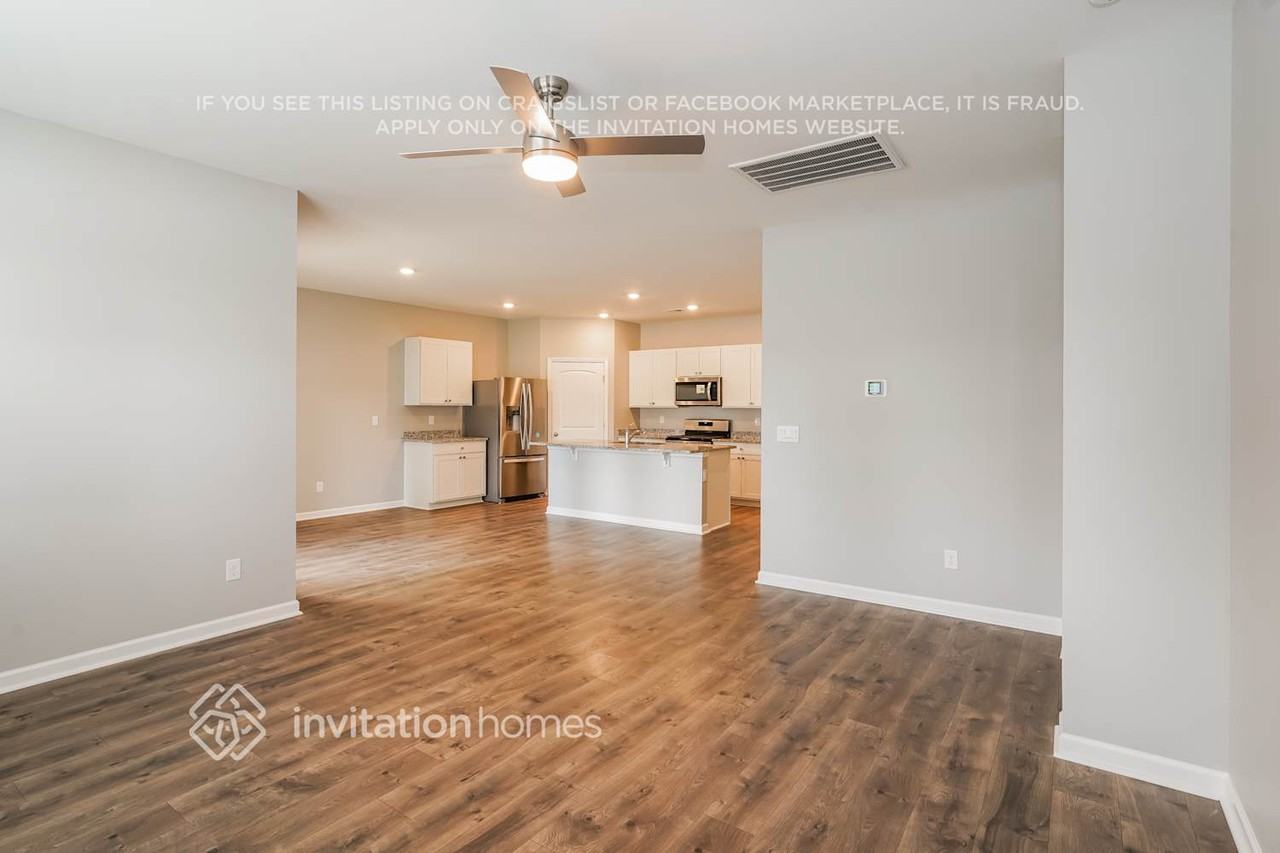 5112 Owens Ln - Photo 3 of 17