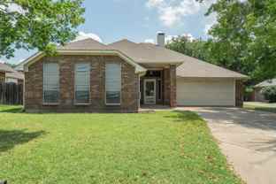2100 Remmington Dr - Photo 1 of 1