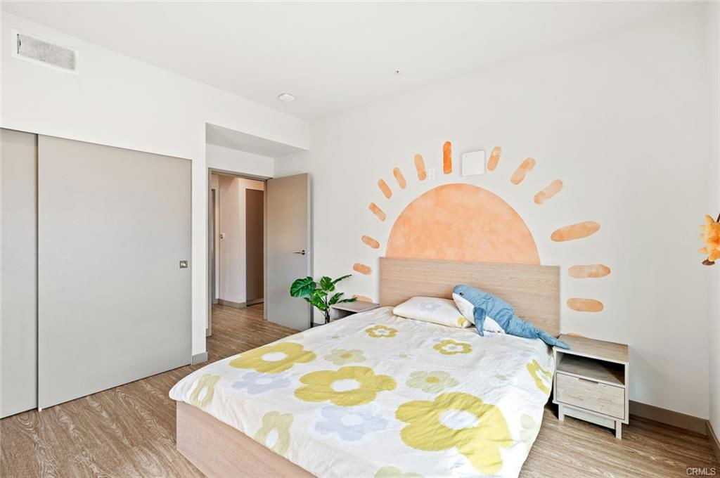 18719 Redwing St - Photo 2 of 8