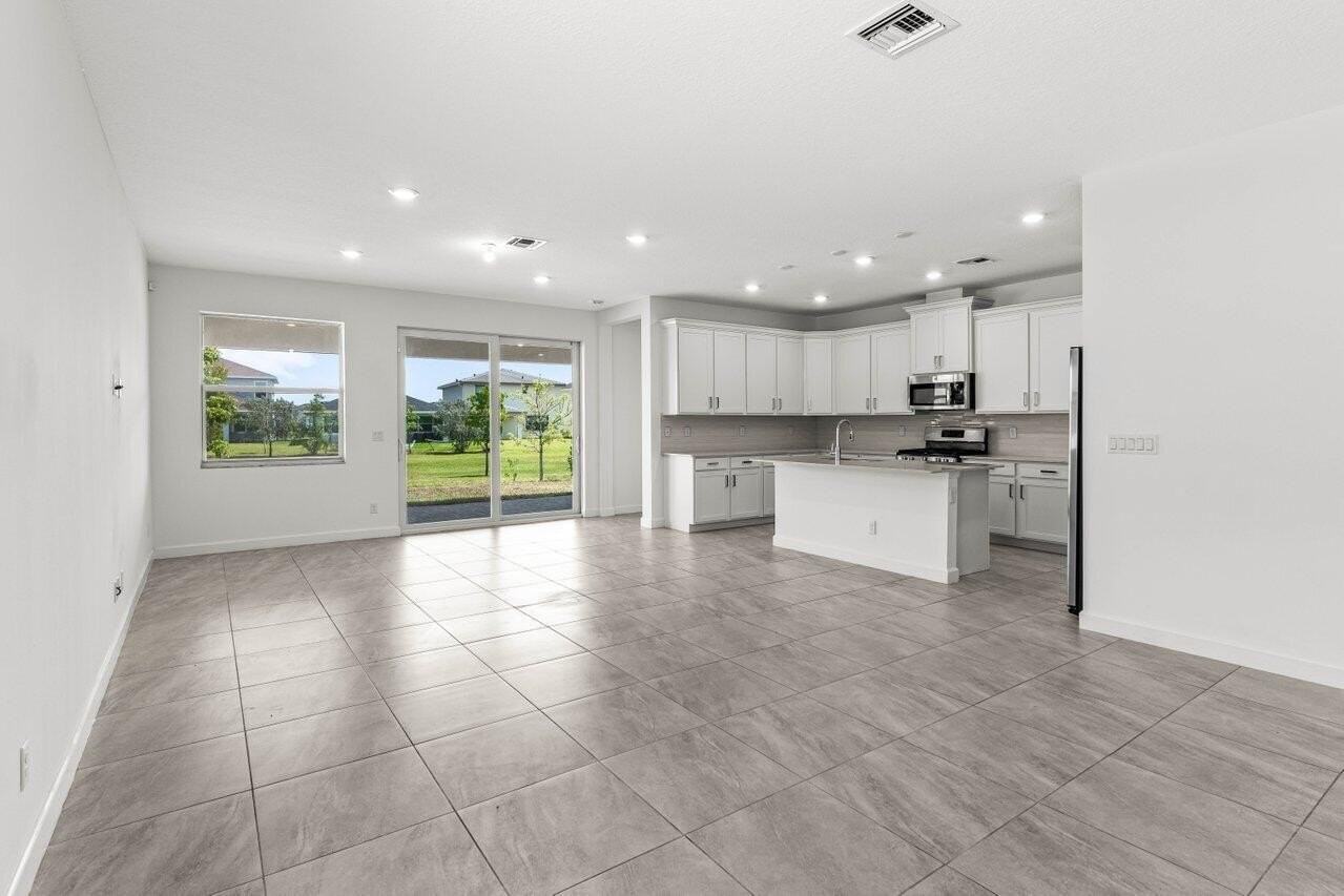 19659 Rugged Trunk Trl - Photo 6 of 50