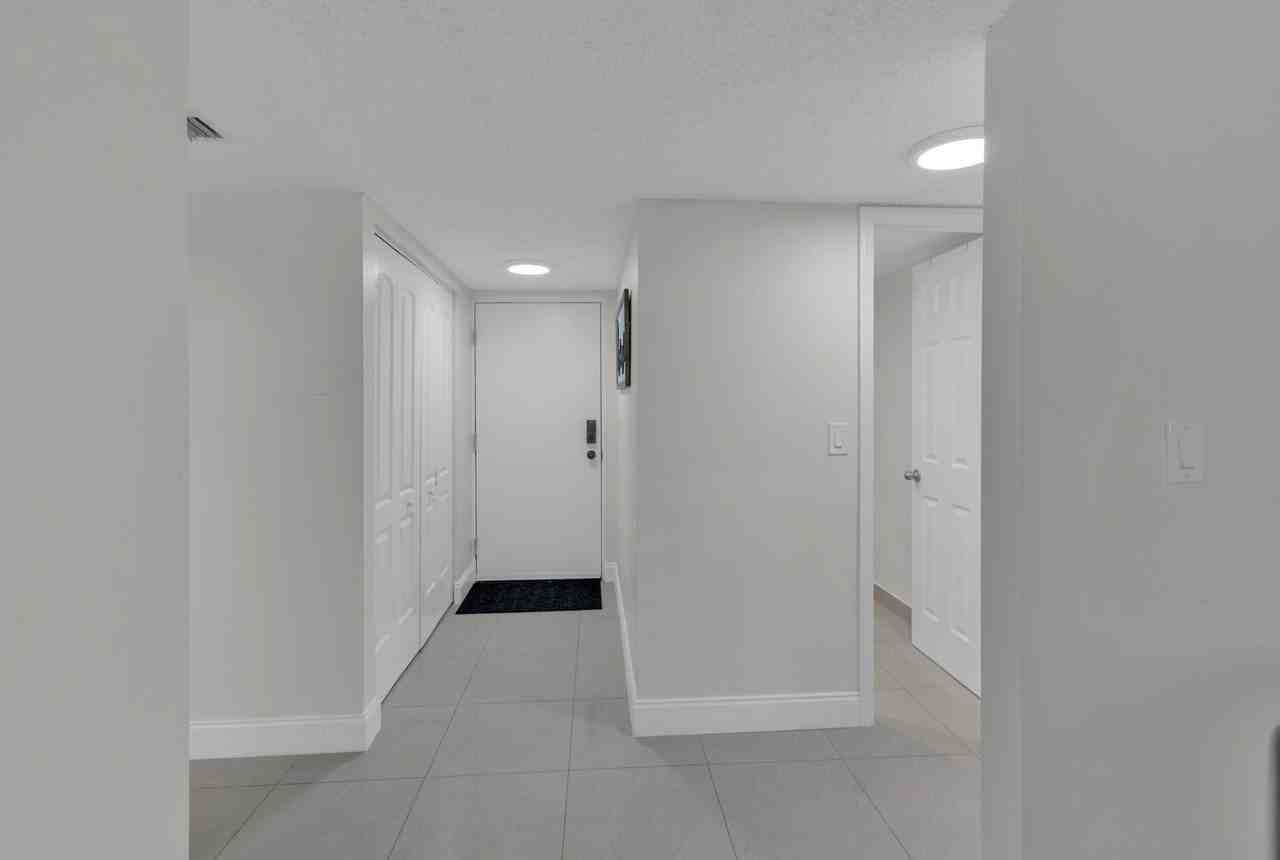 955 Dotterel 2104 Road #2104 - Photo 4 of 48