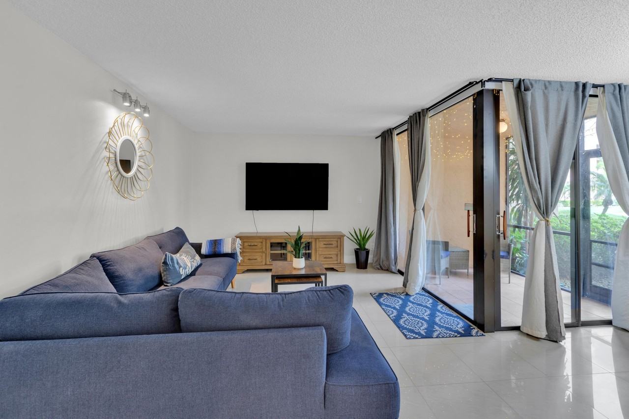 955 Dotterel 2104 Road #2104 - Photo 7 of 48