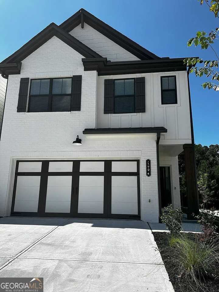 4604 Cypress Landing Way - Photo 2 of 18