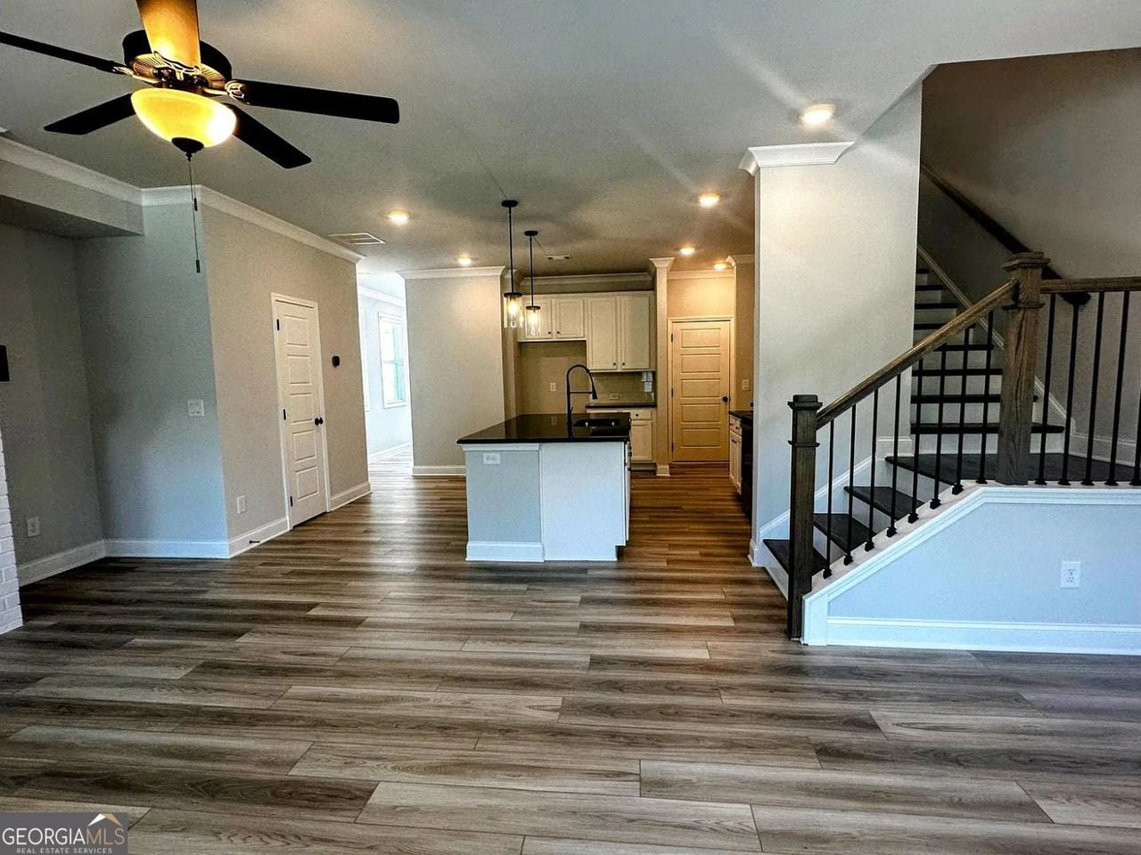 4604 Cypress Landing Way - Photo 4 of 18