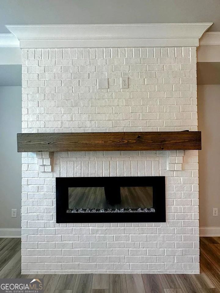 4604 Cypress Landing Way - Photo 5 of 18