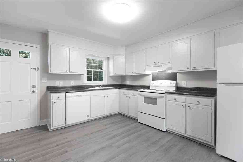 30 Forsyth St - Photo 7 of 17