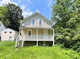 102 Ivy St - Photo 1 of 1