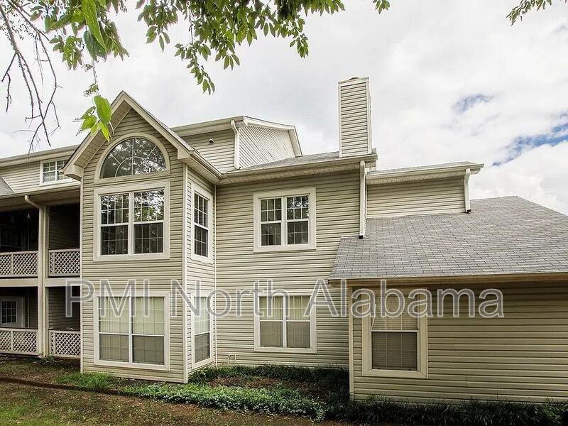 1014 Stones Throw Dr Nw - Photo 3 of 33