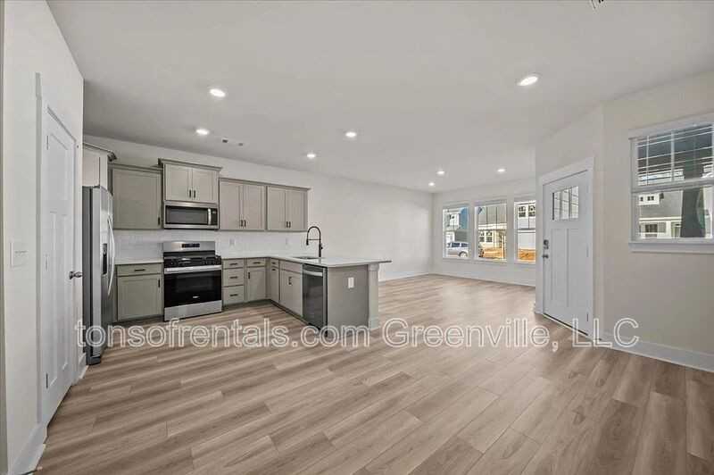 448 Mill Park Way - Photo 4 of 29