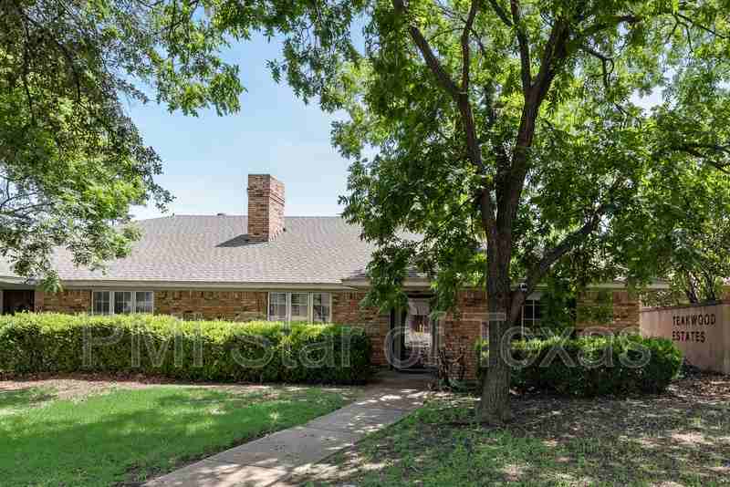 2130 Teakwood Ln - Photo 2 of 21