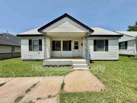 2141 Sw 45th St - Photo 1 of 1
