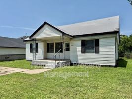 featured image of 2141 Sw 45th St