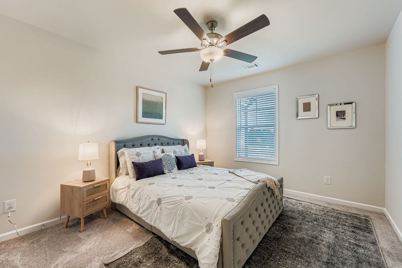 168 PYRUS LANE - Photo 5 of 40