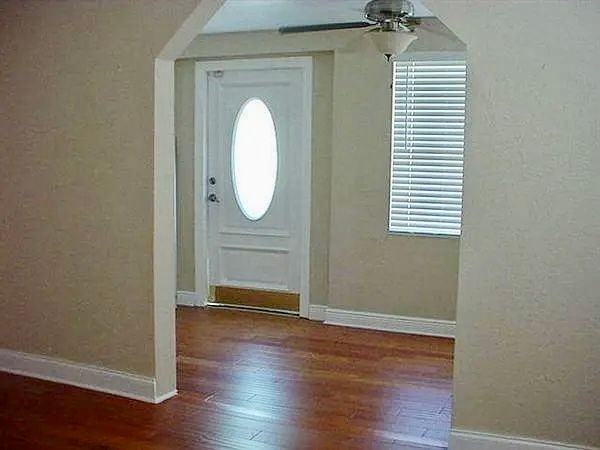 205 S Federal Hwy - Photo 3 of 9