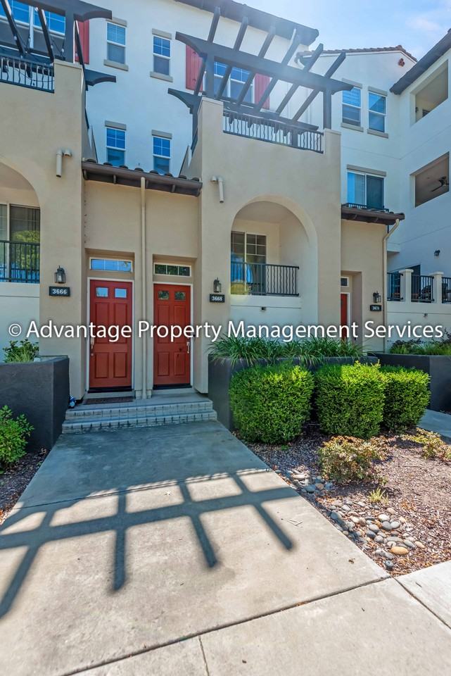 3668 Finnian Way - Photo 2 of 23