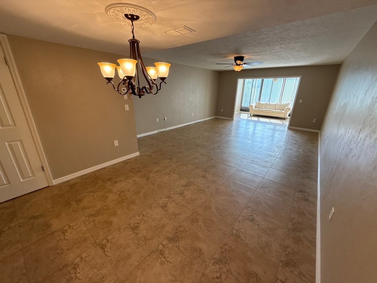 790 E Gilchrist Ct #2B - Photo 6 of 33