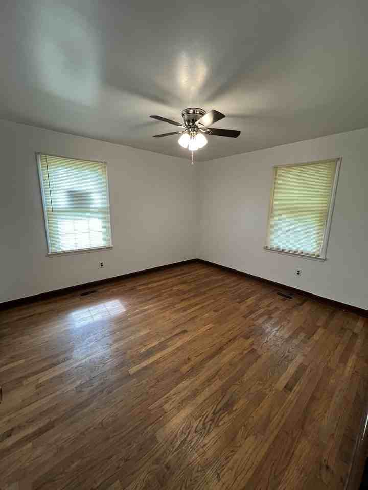 471 Rev Alex Brown Rd - Photo 4 of 12