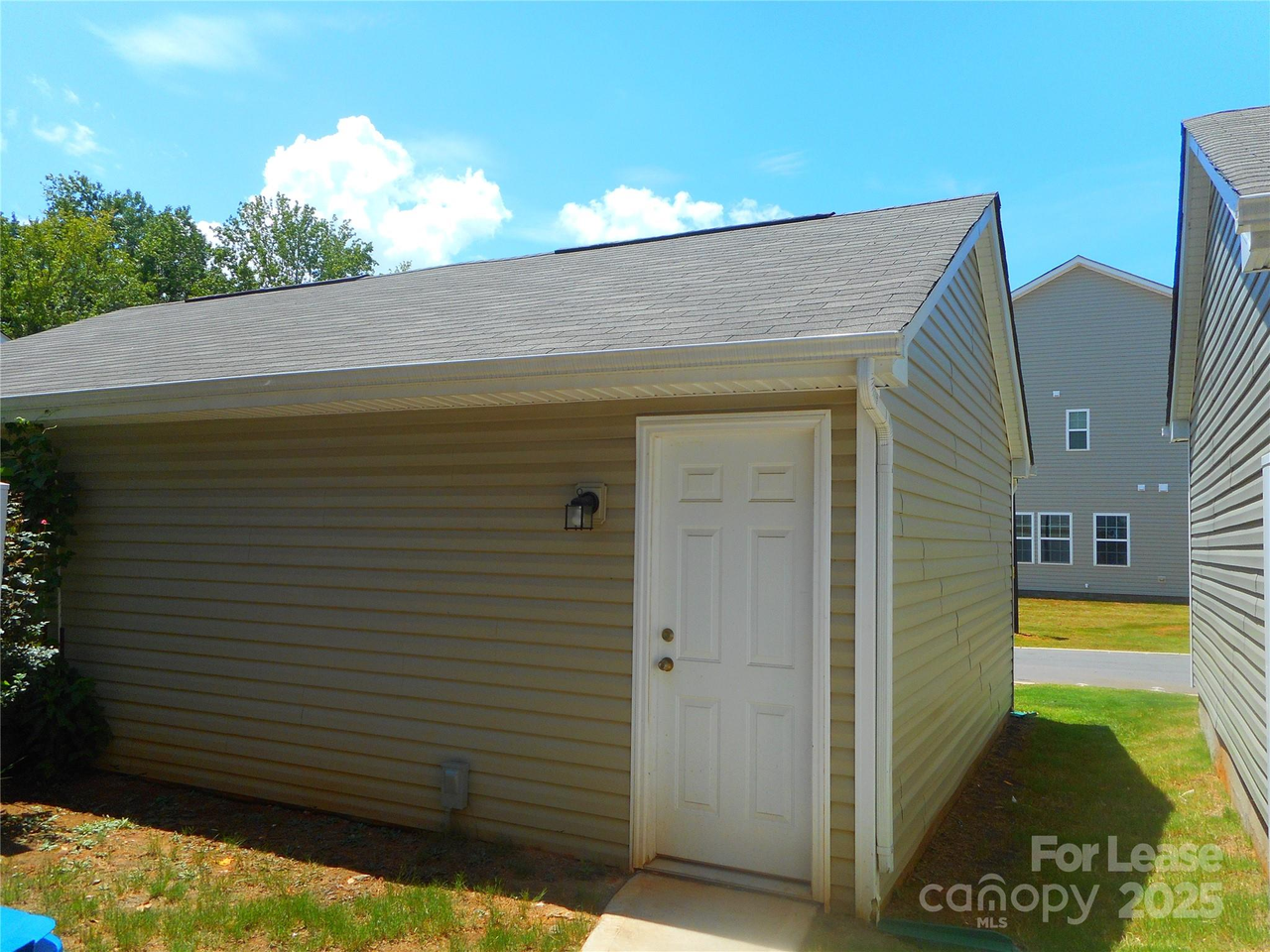 12715 Wandering Brook Dr - Photo 4 of 22