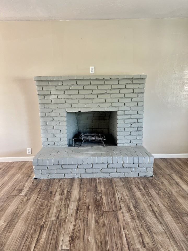 5818 Pickering Ave #NA - Photo 2 of 23