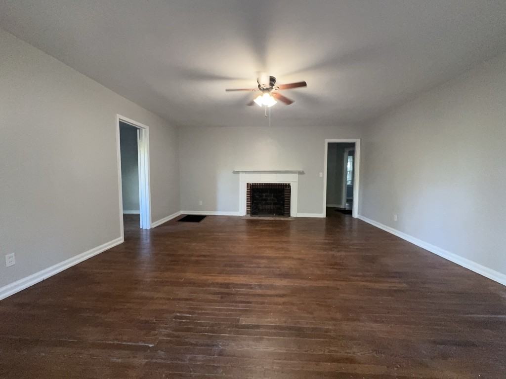 121 Howell Rd - Photo 4 of 20