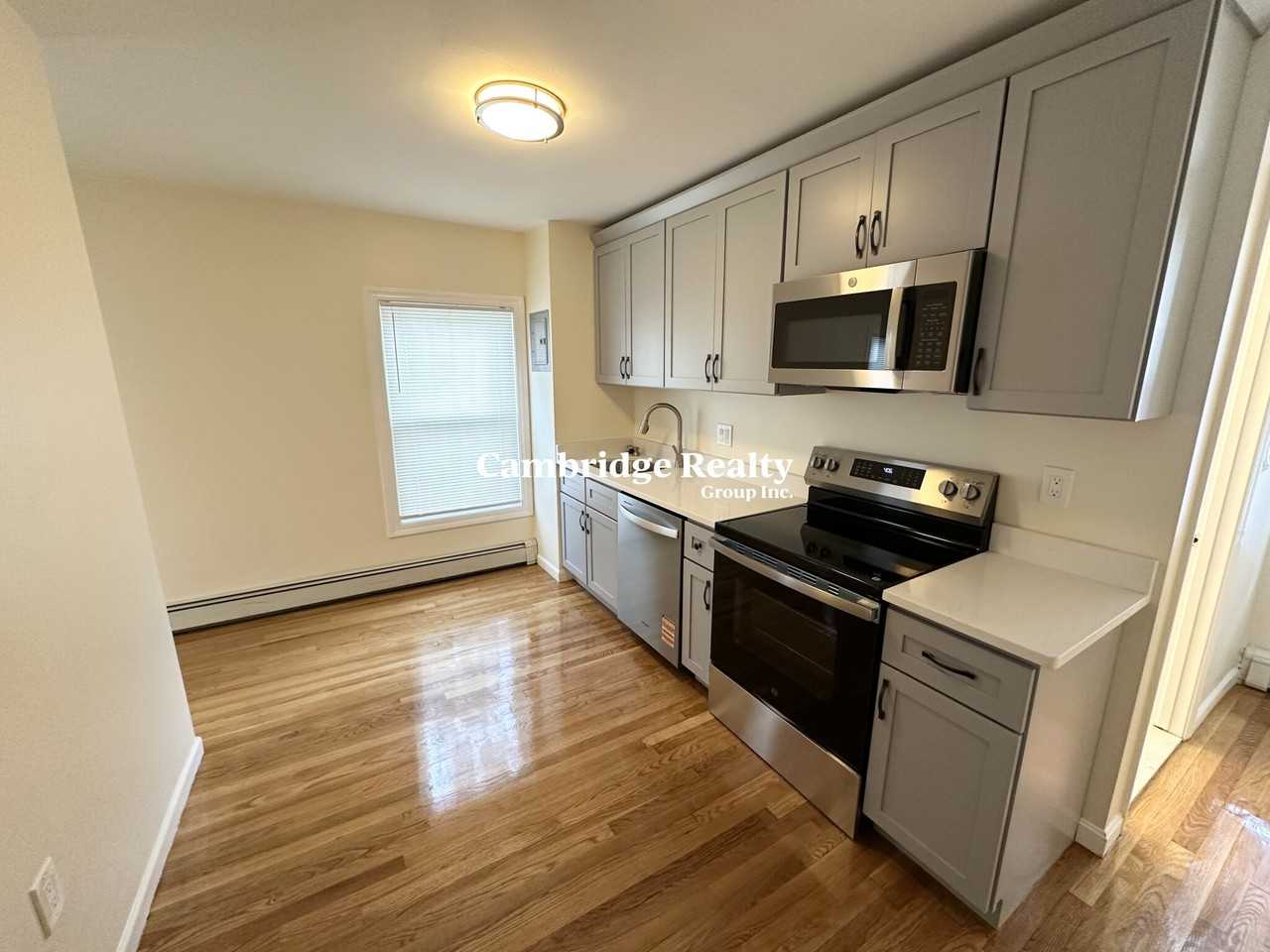 387 Somerville Ave #2 - Photo 3 of 15