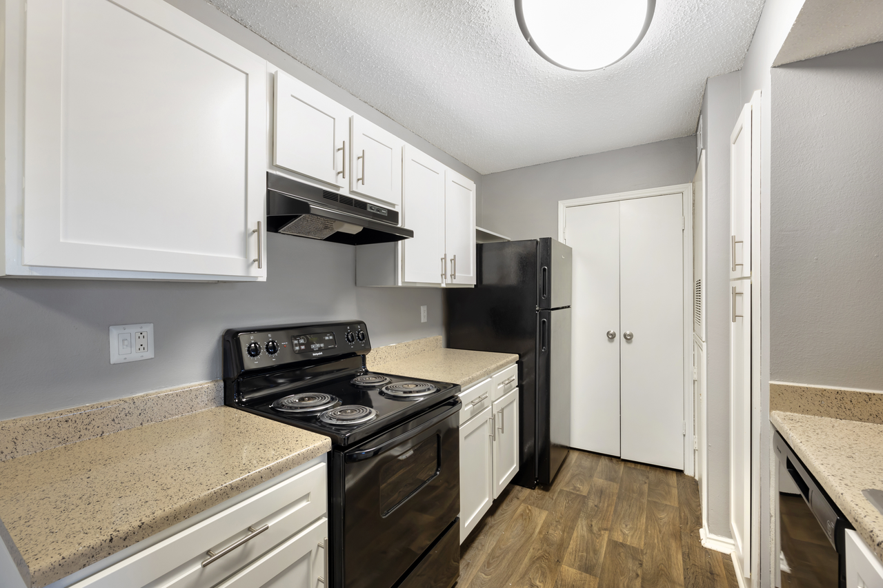 The Landry - Photo 2 of 7