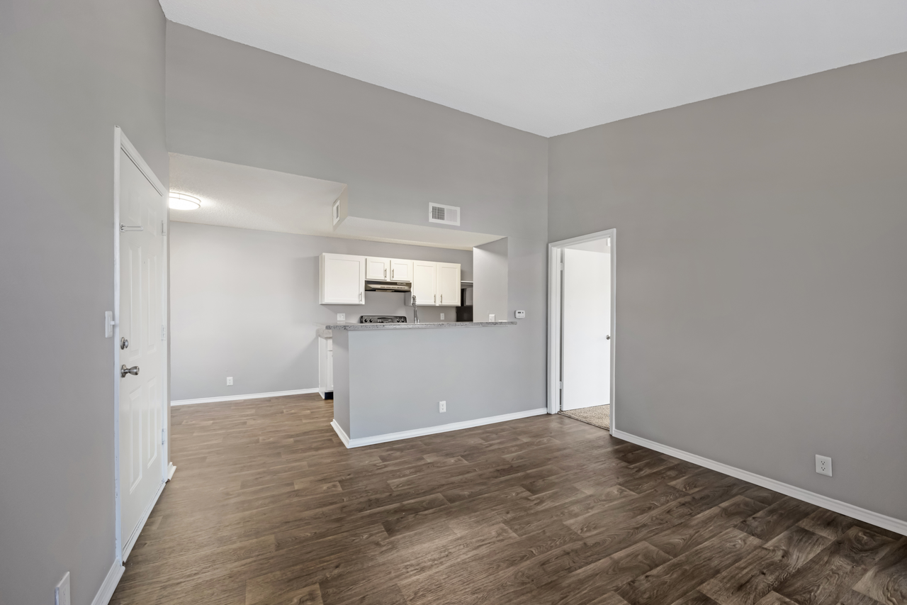 The Landry - Photo 4 of 7