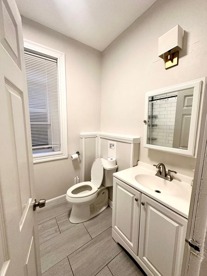 7 Linden St #1 - Photo 3 of 13
