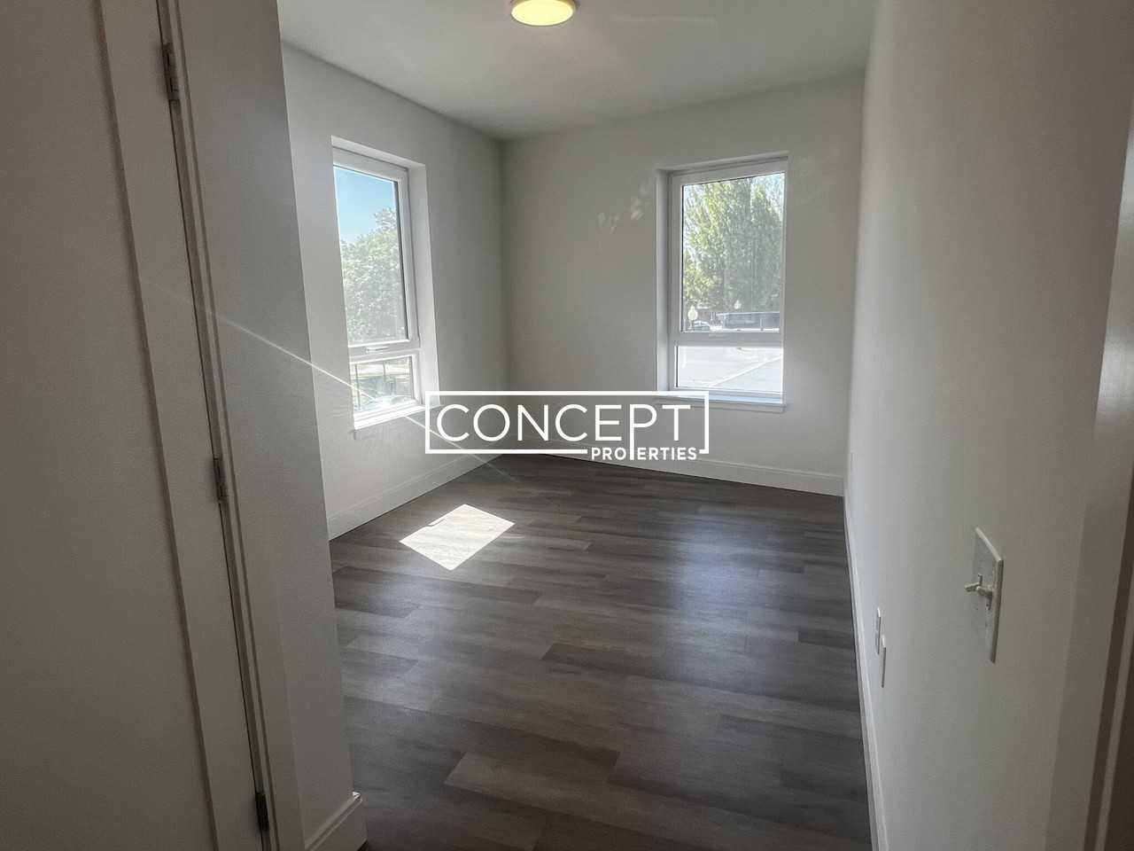 959 Dorchester Ave #210