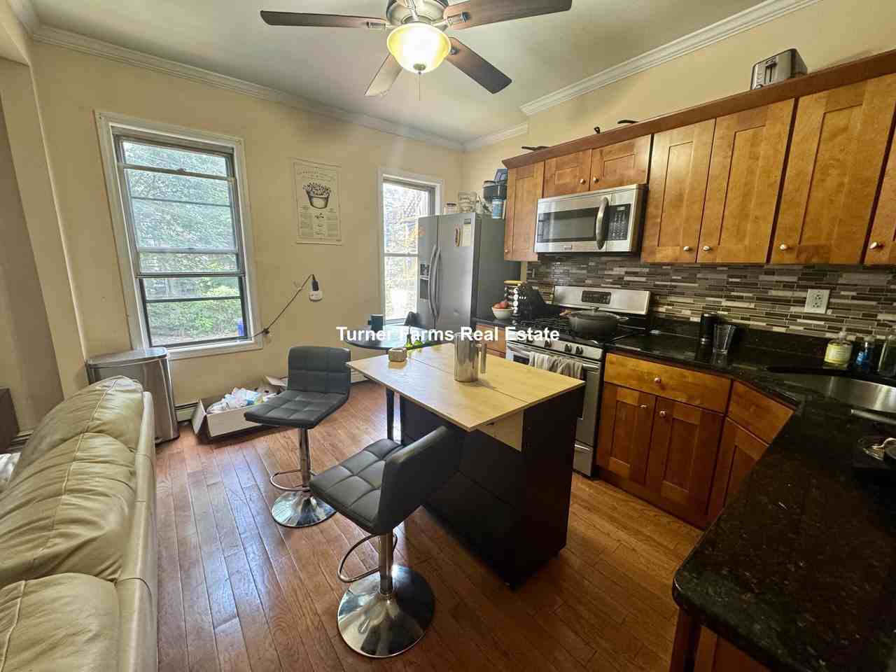 I St #1 - Photo 3 of 18