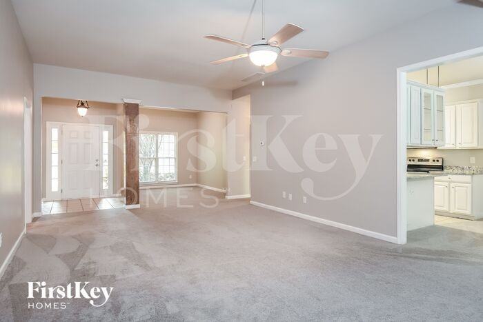 127 Chickory Ln - Photo 2 of 15