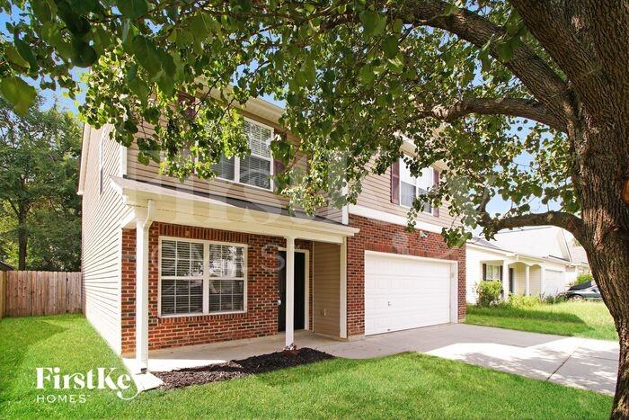 3217 Ian Patrick Ave - Photo 2 of 19