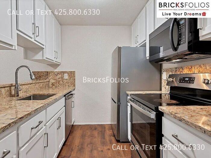 Bellevue Way Ne #K08 - Photo 2 of 15