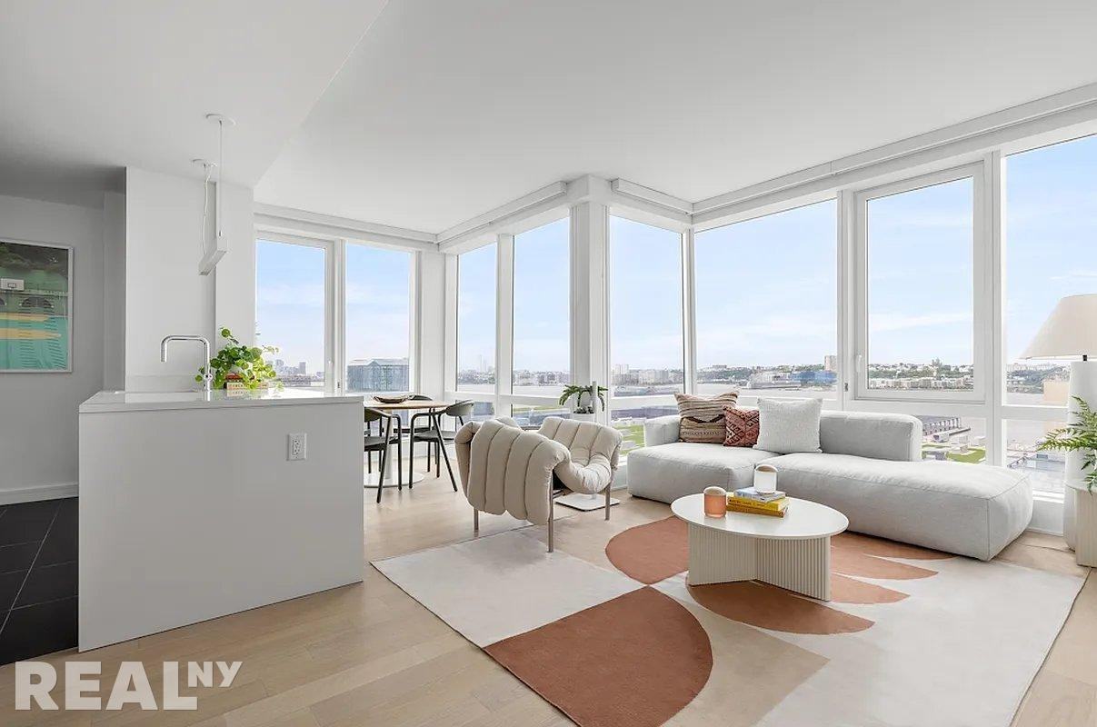 W 38th St #4603 - Photo 3 of 9