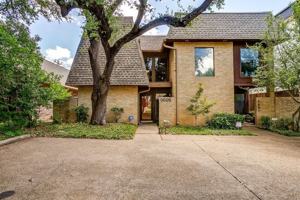 featured image of 5605 Collinwood Ave