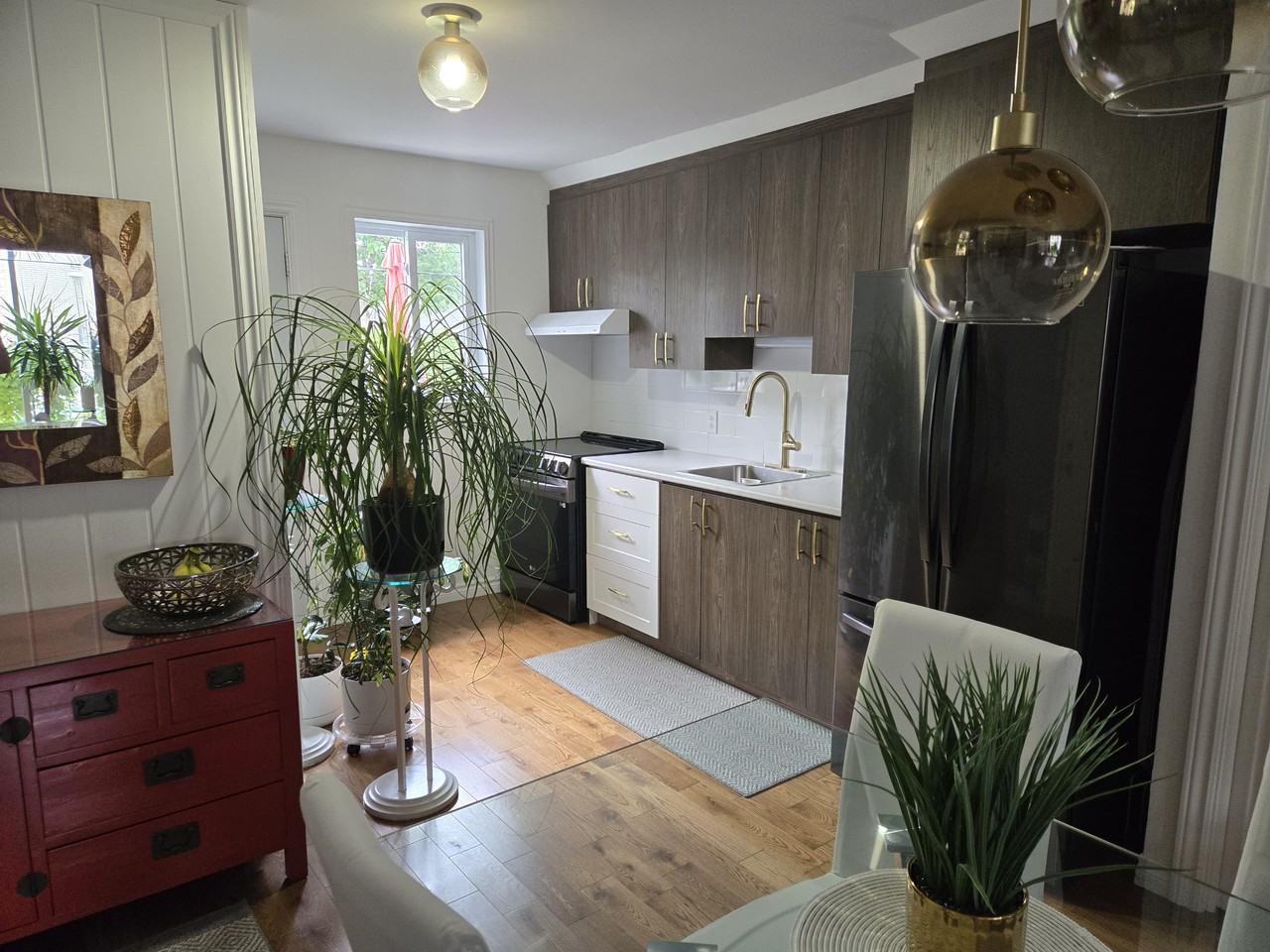 445 Rue Beaudry - Photo 3 of 10