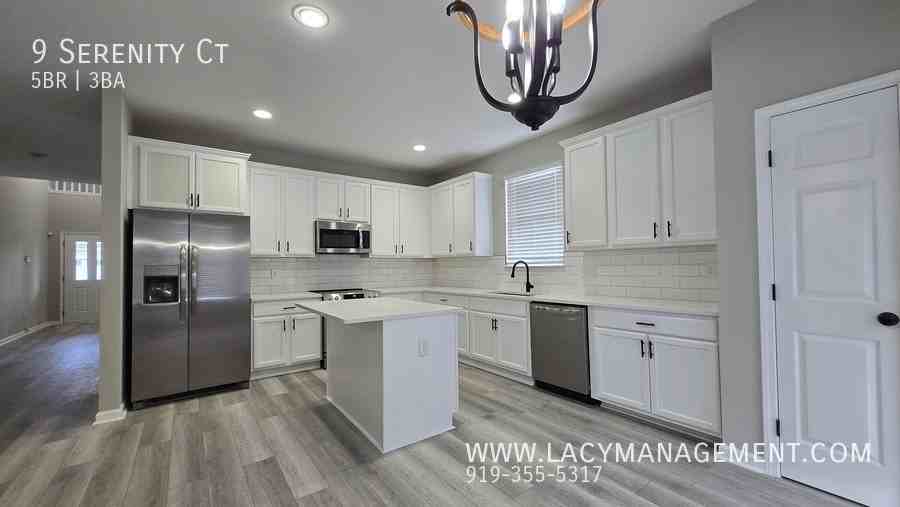 9 Serenity Ct - Photo 3 of 32