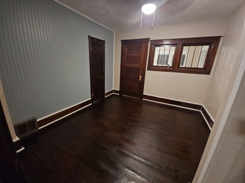 1226 Van Buren St - Photo 2 of 13