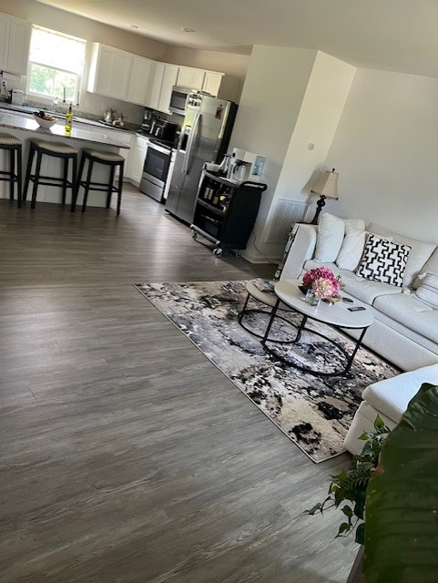 160 Barrington Creek Rd - Photo 2 of 3