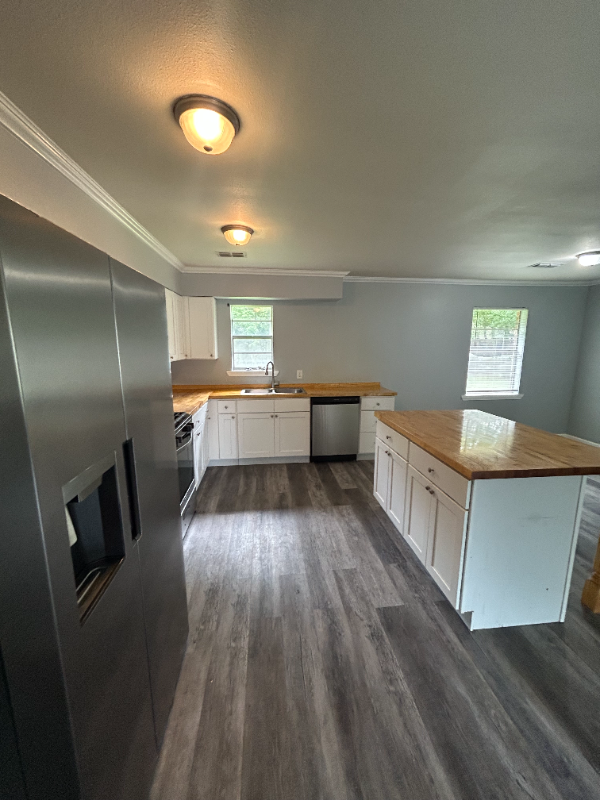 11090 Beverly Rd - Photo 3 of 18