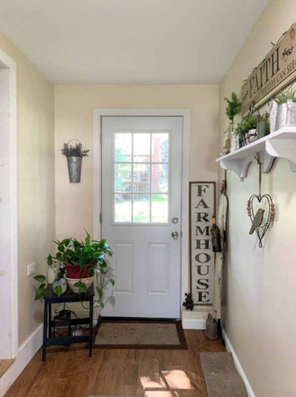 8 Charity St - Photo 5 of 16