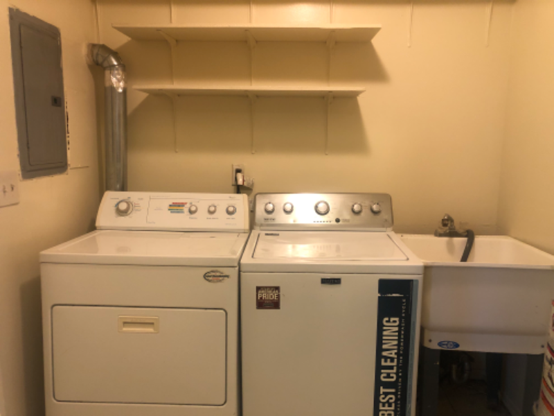 1552 Hanover St - Photo 2 of 9